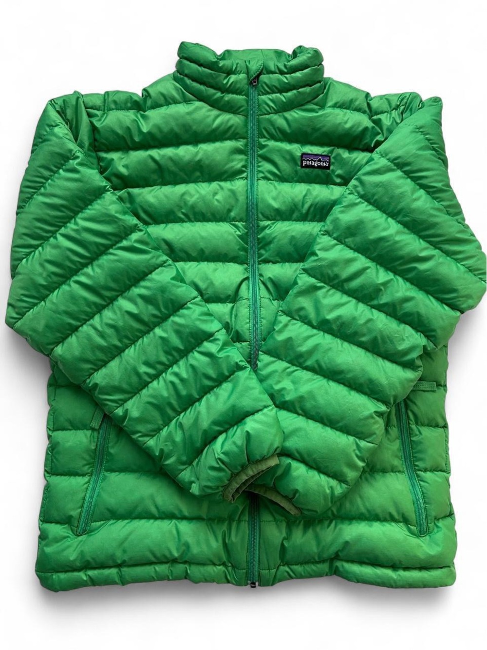 Kids youth size 12 (large) Patagonia down sweater coat